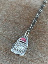Load image into Gallery viewer, Garnet lion charm necklace