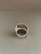 Load image into Gallery viewer, Large size 8 winged moon shield ring