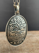 Load image into Gallery viewer, Rose Quartz double sided dragon egg medallion