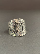 Load image into Gallery viewer, Medium Size 7.5 twin moon shield ring