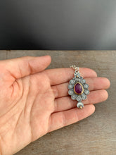 Load image into Gallery viewer, Pink Sapphire Set in 22k Gold