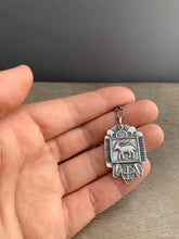 Load image into Gallery viewer, Sterling silver deer pendant