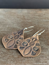 Load image into Gallery viewer, Stamped bronze earrings