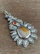 Load image into Gallery viewer, Sapphire and garnet pendant