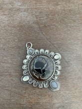 Load image into Gallery viewer, Septarian pendant