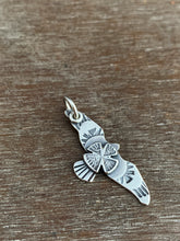 Load image into Gallery viewer, Small stamped bird pendant