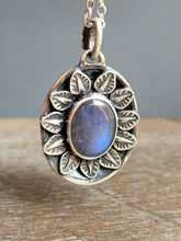 Load image into Gallery viewer, Labradorite double sided pendant