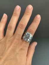 Load image into Gallery viewer, Medium Size 9.5 moon, stars, and feathers shield ring