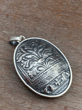 Load image into Gallery viewer, Rose Quartz double sided dragon egg medallion