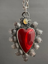 Load image into Gallery viewer, Sacred heart necklace