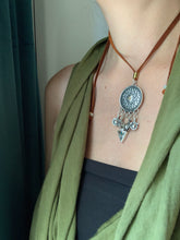 Load image into Gallery viewer, The arrow medallion