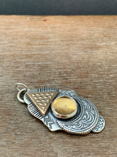 Load image into Gallery viewer, Small Smokey quartz pendant