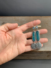 Load image into Gallery viewer, Apatite and moonstone earrings with dangling mandala