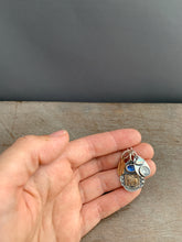 Load image into Gallery viewer, Bronze lion charm set
