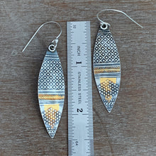 Load image into Gallery viewer, Keum Boo Patterned Earrings