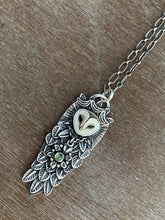 Load image into Gallery viewer, Owl Queen 2