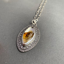 Load image into Gallery viewer, Dendritic quartz