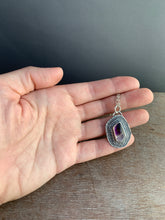 Load image into Gallery viewer, Small Melody Stone pendant
