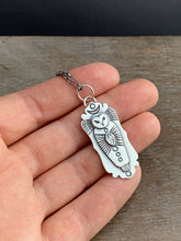 Load image into Gallery viewer, Sterling silver Owl pendant