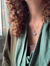 Load image into Gallery viewer, Sterling silver lion pendant