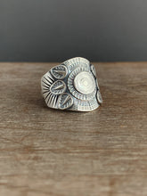 Load image into Gallery viewer, Sun and feather ring size 9