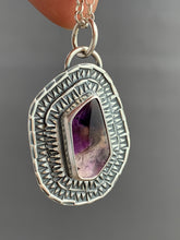 Load image into Gallery viewer, Small Melody Stone pendant