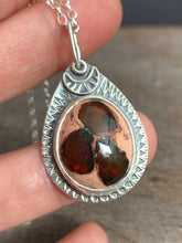 Load image into Gallery viewer, Mexican Opal Pendant