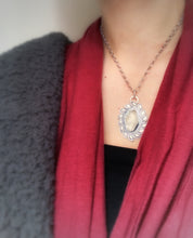 Load image into Gallery viewer, Tibetan quartz medallion