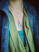 Load image into Gallery viewer, Tourmilated quartz medallion