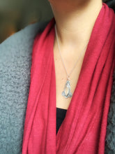 Load image into Gallery viewer, Morganite Pendant