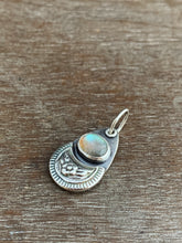 Load image into Gallery viewer, Labradorite charm