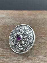 Load image into Gallery viewer, Shield Ring 5