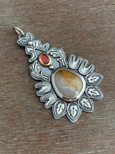 Load image into Gallery viewer, Sapphire and garnet pendant