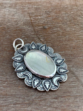 Load image into Gallery viewer, Aquamarine pendant