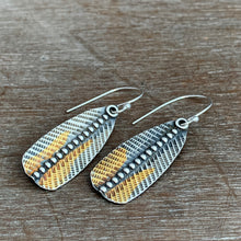 Load image into Gallery viewer, Keum Boo Patterned Feather Earrings