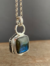 Load image into Gallery viewer, Labradorite double sided pendant