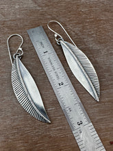 Load image into Gallery viewer, Stamped silver leaf earrings
