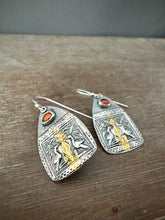 Load image into Gallery viewer, Bird Earrings with Garnet and Keum Boo
