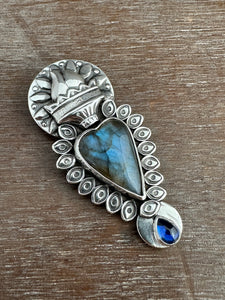 Labradorite Sacred Heart pendant