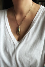 Load image into Gallery viewer, Brass paper clip chain
