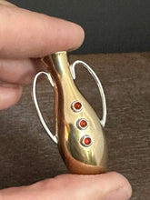 Load image into Gallery viewer, Amphora Pendant 1
