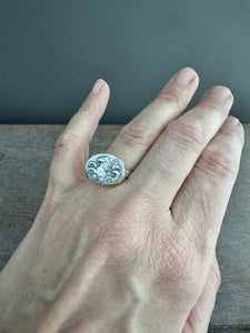 Hippocampus ring - size 7.25