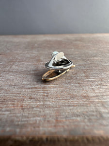Fish pin, lapel pin, scatter pin