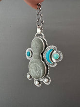 Load image into Gallery viewer, Fairy stone Pendant with Turquoise and Pearls
