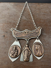 Load image into Gallery viewer, Queen of Heaven Neckpiece
