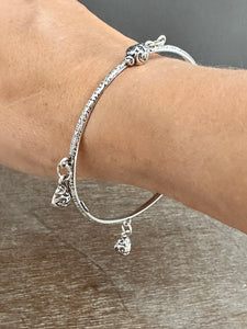 Sterling silver patterned Jingle bangle