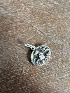 Hippocampus pendant #2