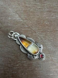 Agate with sunset colors pendant