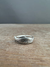 Load image into Gallery viewer, Fish Ring
