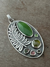 Load image into Gallery viewer, Spring Fern pendant
